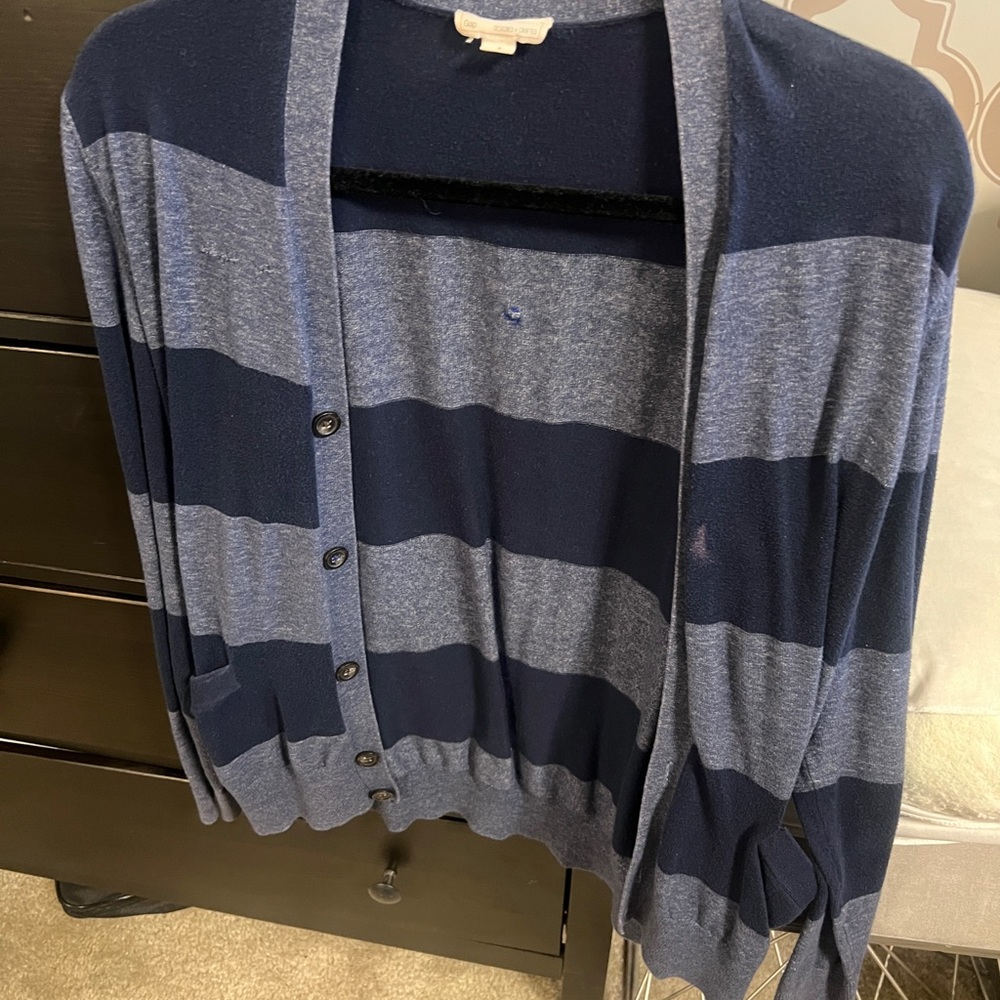 Vintage Black GAP Men's Navy and Gray Striped Cardigan